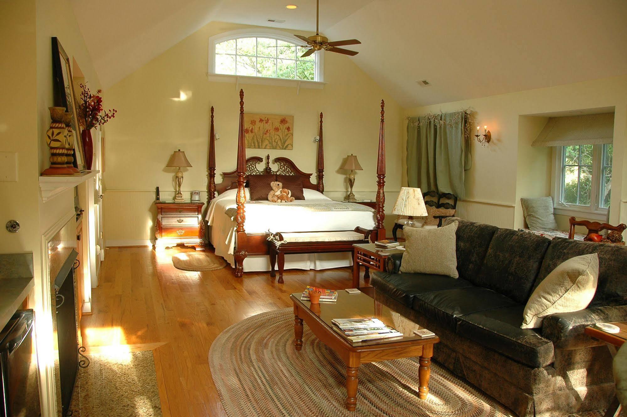 The Inn At Sugar Hollow Farm Crozet Exterior foto